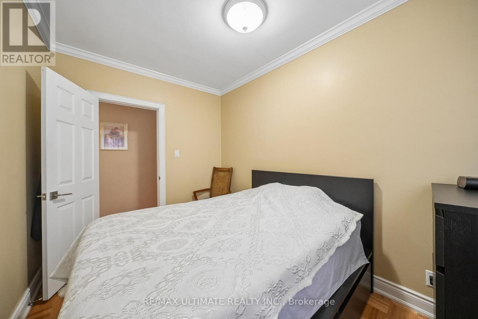 53 Gilbert Avenue, Toronto, Ontario  M6E 4W2 - Photo 8 - W13005718