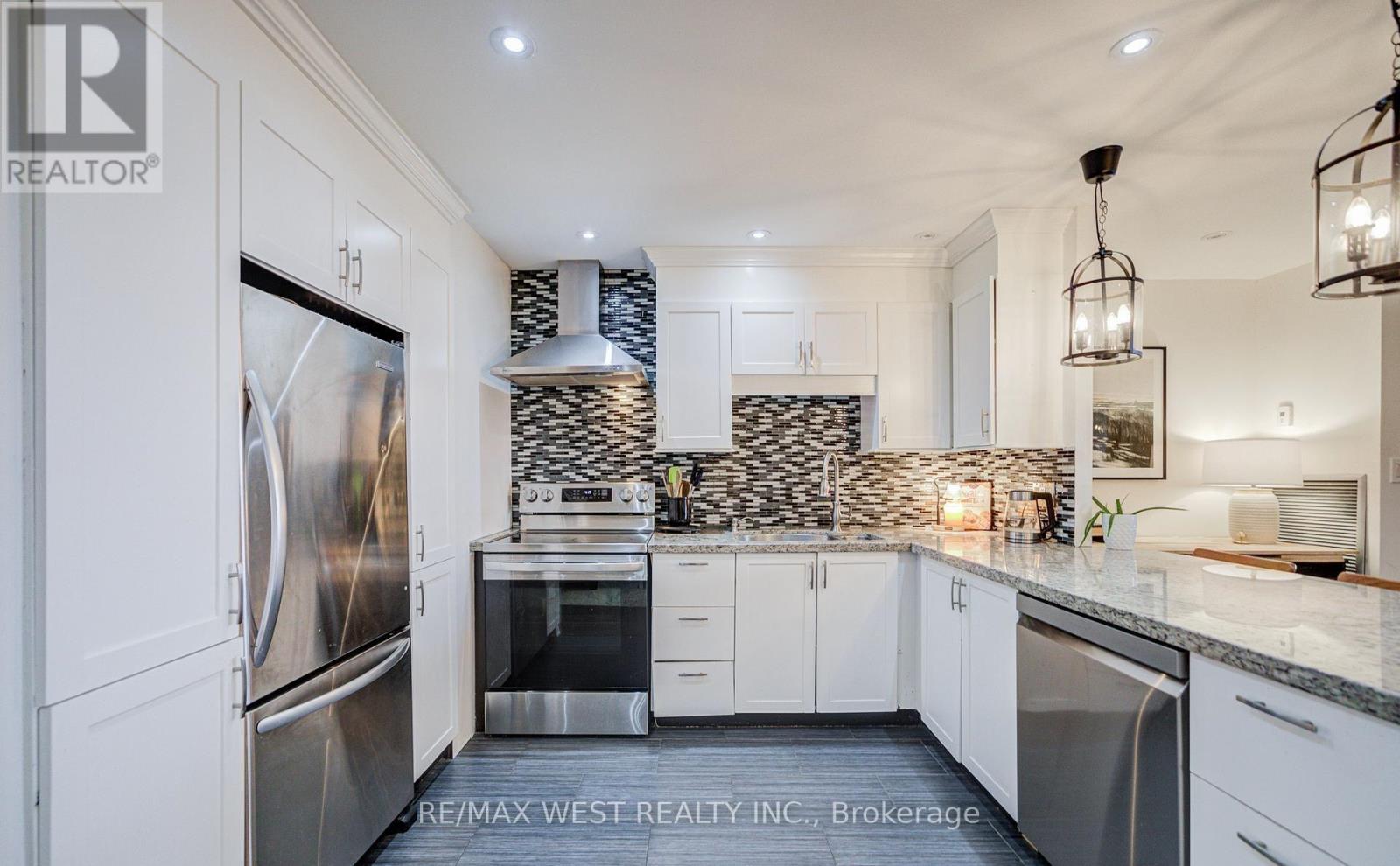 320 - 3025 The Credit Woodlands Drive, Mississauga, Ontario  L5C 2V3 - Photo 10 - W13005732