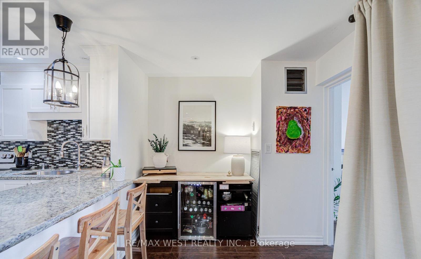 320 - 3025 The Credit Woodlands Drive, Mississauga, Ontario  L5C 2V3 - Photo 13 - W13005732