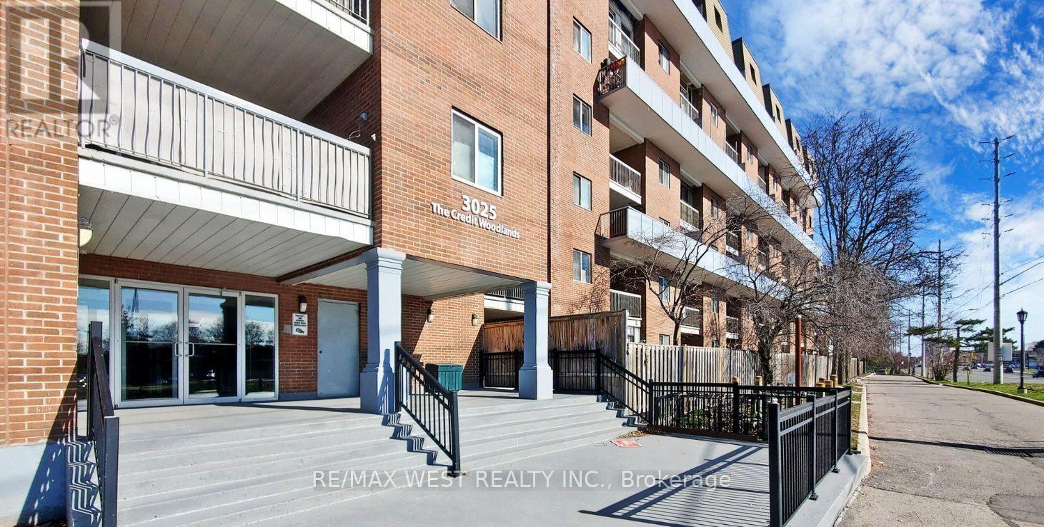 320 - 3025 The Credit Woodlands Drive, Mississauga, Ontario  L5C 2V3 - Photo 43 - W13005732