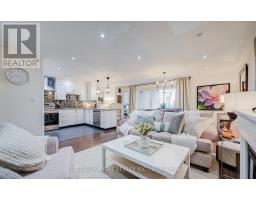 320 - 3025 THE CREDIT WOODLANDS DRIVE, Mississauga, Ontario