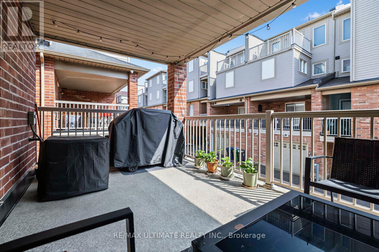 255 Torbarrie Road E, Toronto, Ontario  M3L 0E2 - Photo 31 - W13005794