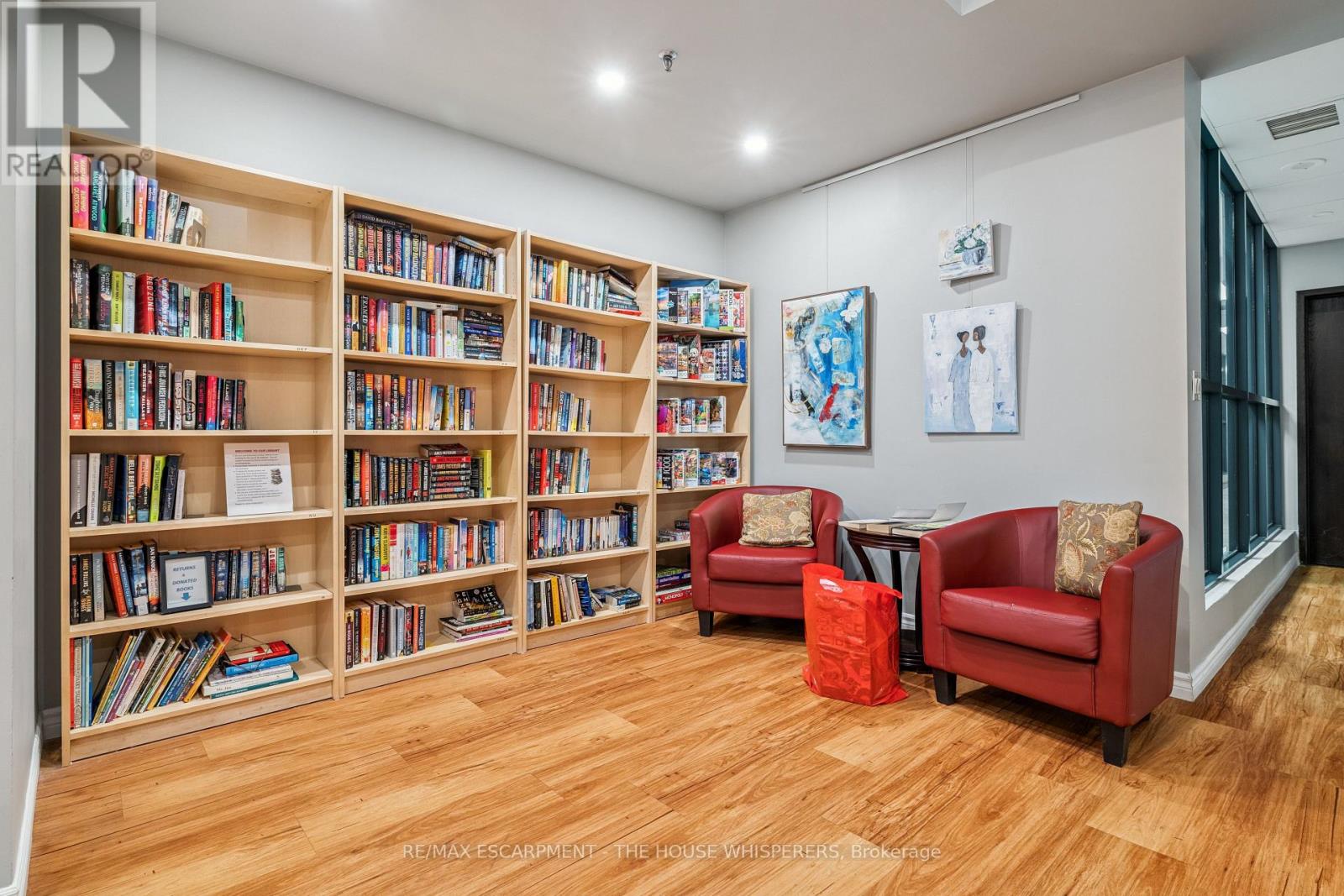 701 - 100 Millside Drive, Milton, Ontario  L9T 5E2 - Photo 35 - W13005814