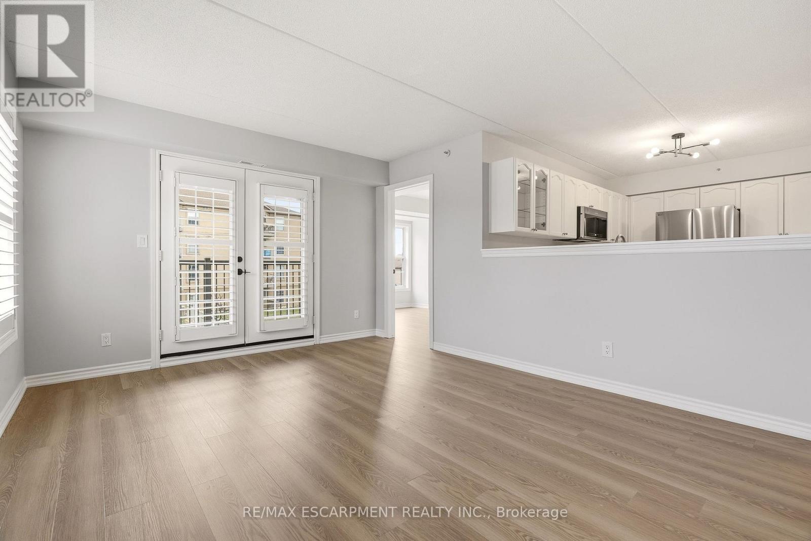 213 - 1820 Walkers Line, Burlington, Ontario  L7M 4V4 - Photo 14 - W13005844