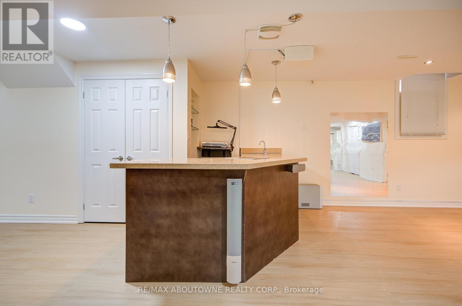 2181 Stratus Drive, Oakville, Ontario  L6M 4W5 - Photo 37 - W13005848