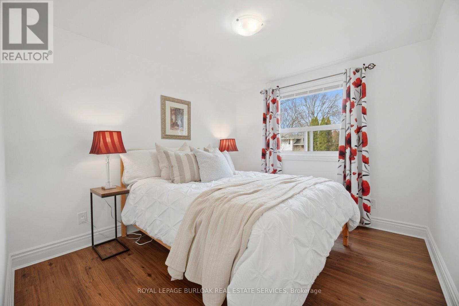 188 White Pines Drive, Burlington, Ontario  L7L 4E4 - Photo 30 - W13005852