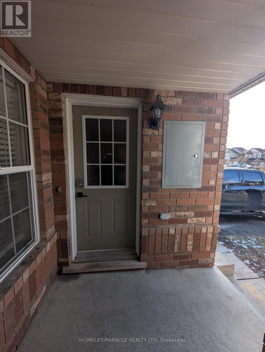 3115 Edgar Avenue, Burlington, Ontario  L7M 0A6 - Photo 2 - W13005880