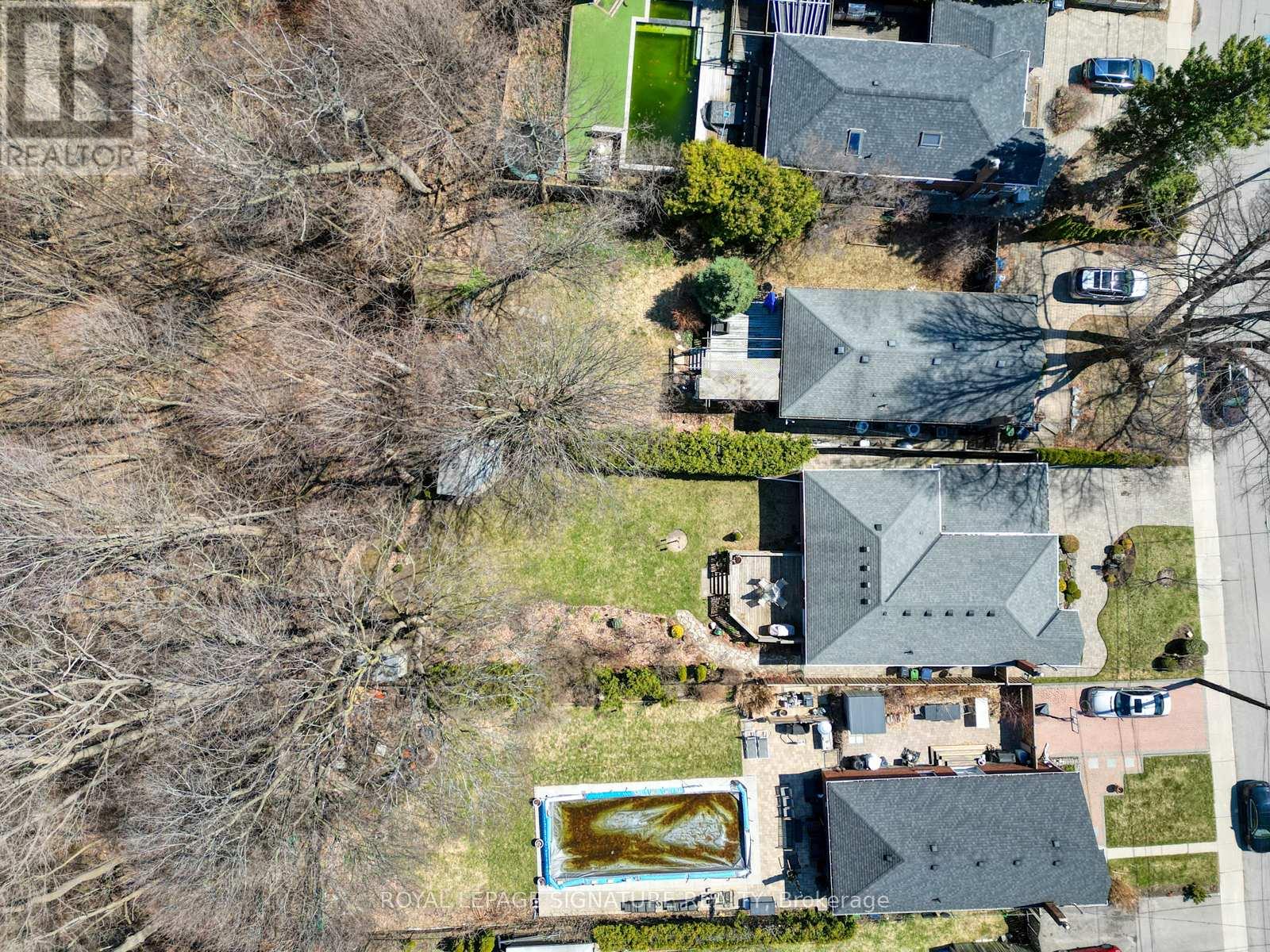 104 Ferris Road, Toronto, Ontario  M4B 1G4 - Photo 29 - E13000122