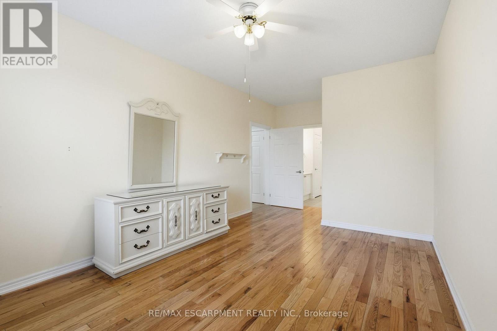 10 - 2165 Itabashi Way, Burlington, Ontario  L7M 0A2 - Photo 32 - W13005908