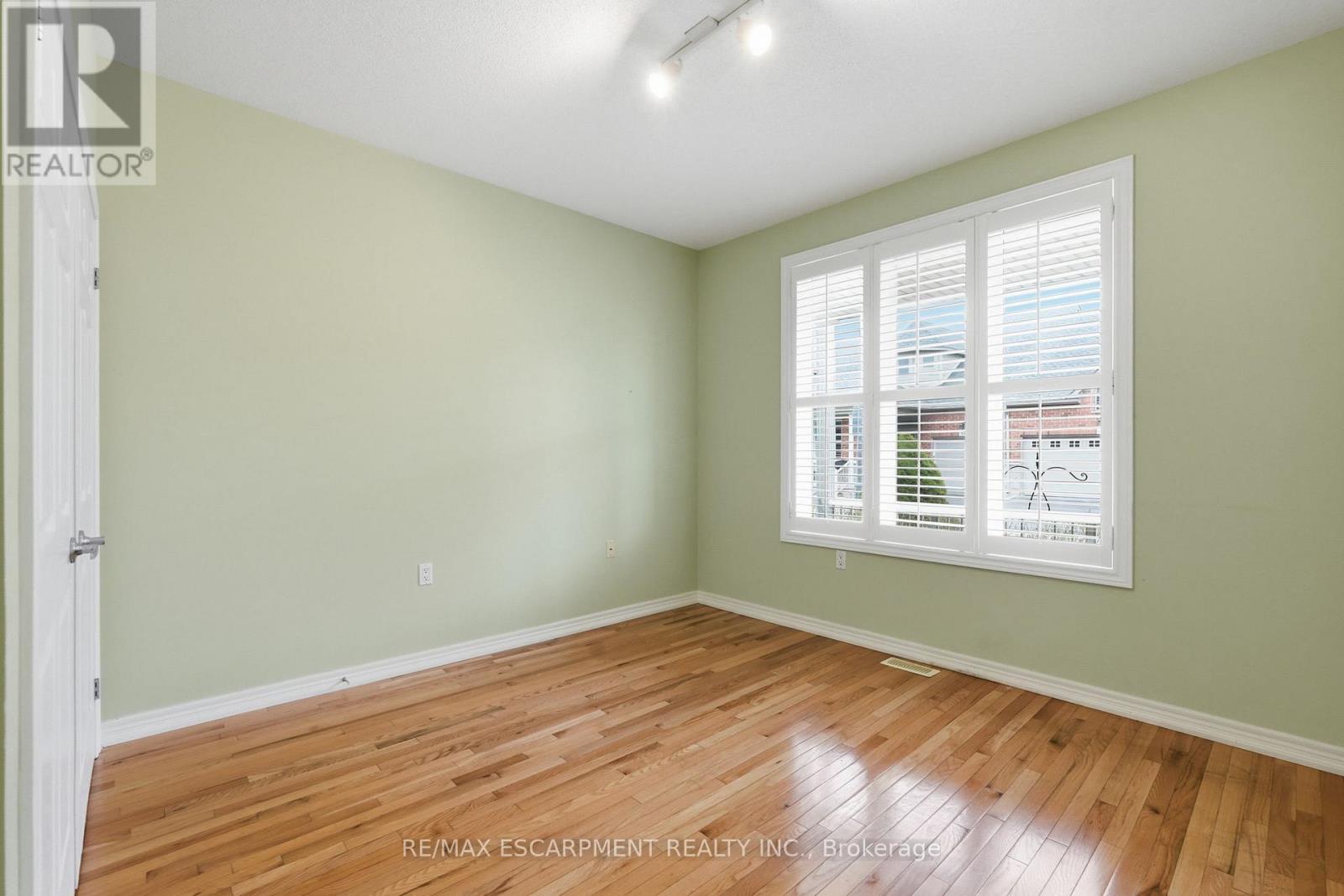 10 - 2165 Itabashi Way, Burlington, Ontario  L7M 0A2 - Photo 6 - W13005908