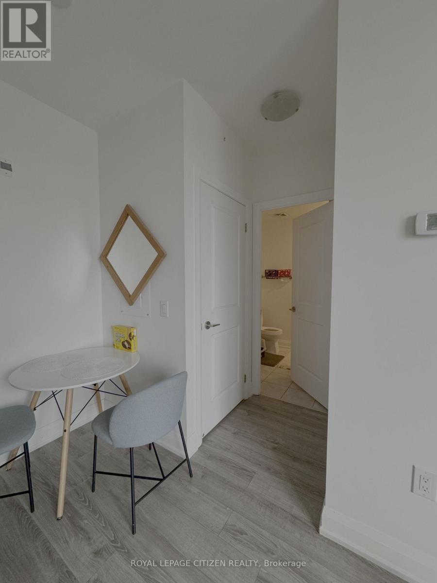 621 - 2800 Keele Street, Toronto, Ontario  M3M 2G4 - Photo 2 - W13006030