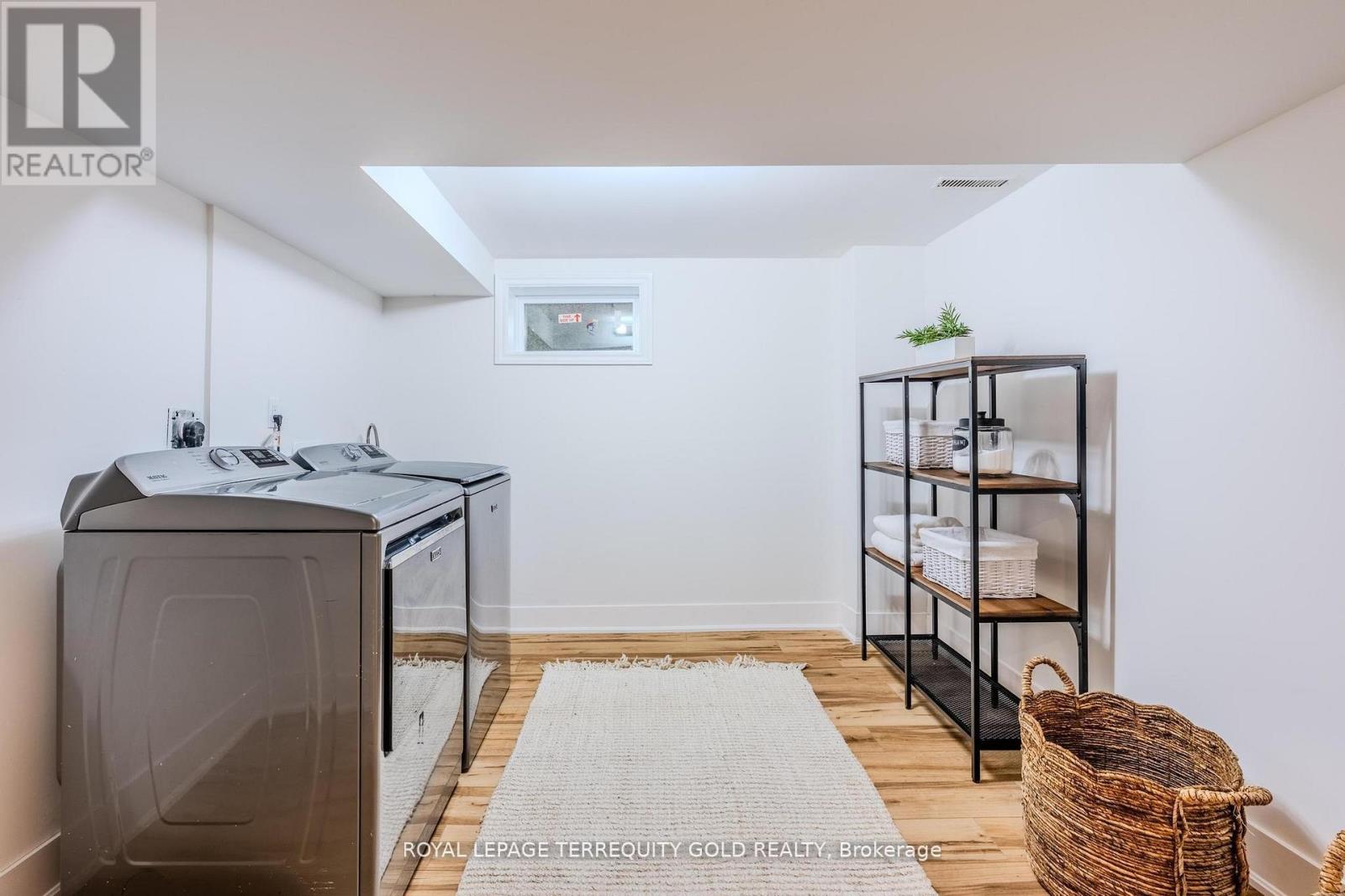 327 River Side Drive, Oakville, Ontario  L6K 3N3 - Photo 33 - W13006060