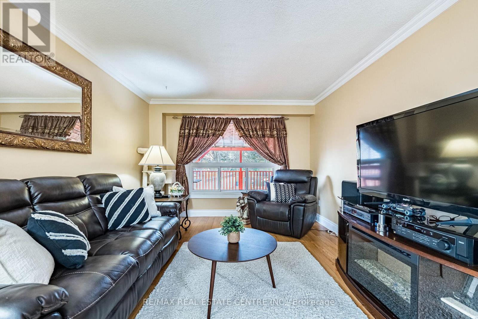 1 Northgate Boulevard, Brampton, Ontario  L6S 4G6 - Photo 4 - W13006074