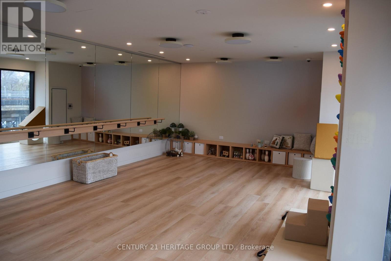 1006 - 1660 Bloor Street W, Toronto, Ontario  M6P 0C6 - Photo 25 - W13006078