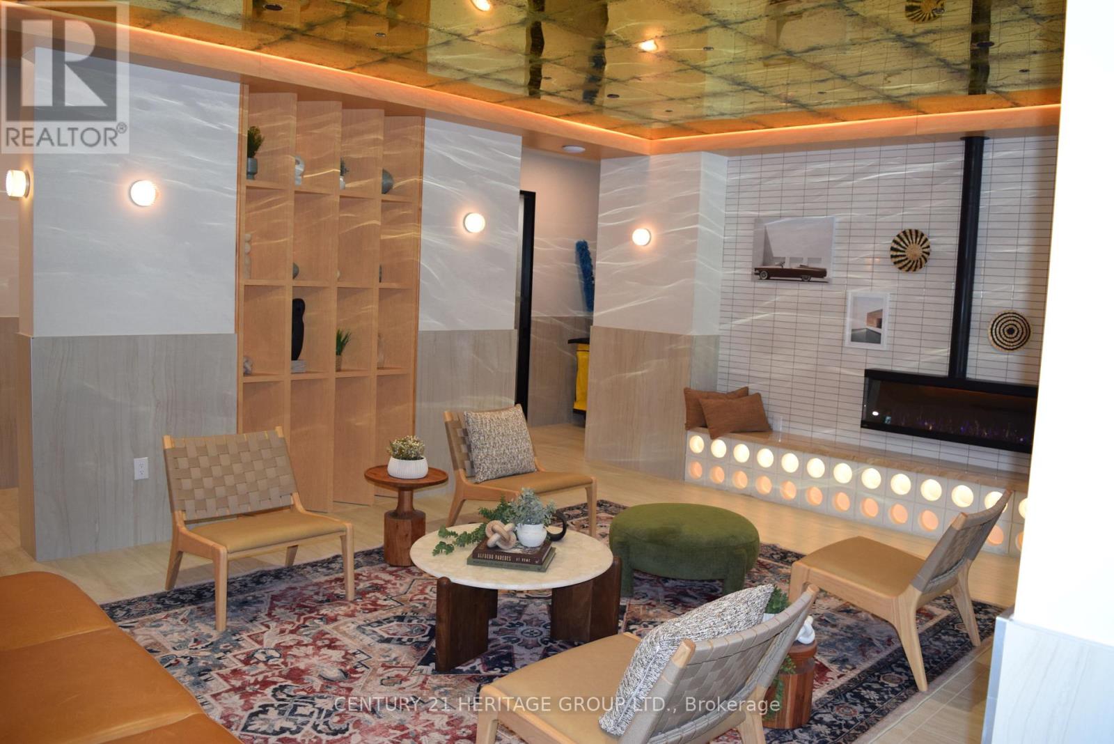 1006 - 1660 Bloor Street W, Toronto, Ontario  M6P 0C6 - Photo 3 - W13006078