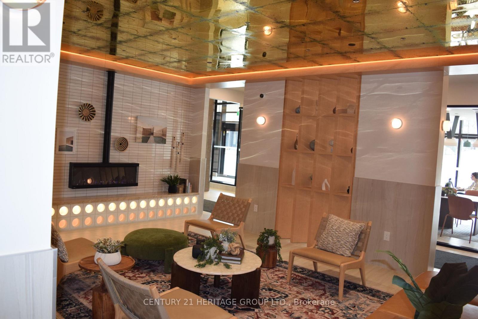 1006 - 1660 Bloor Street W, Toronto, Ontario  M6P 0C6 - Photo 4 - W13006078