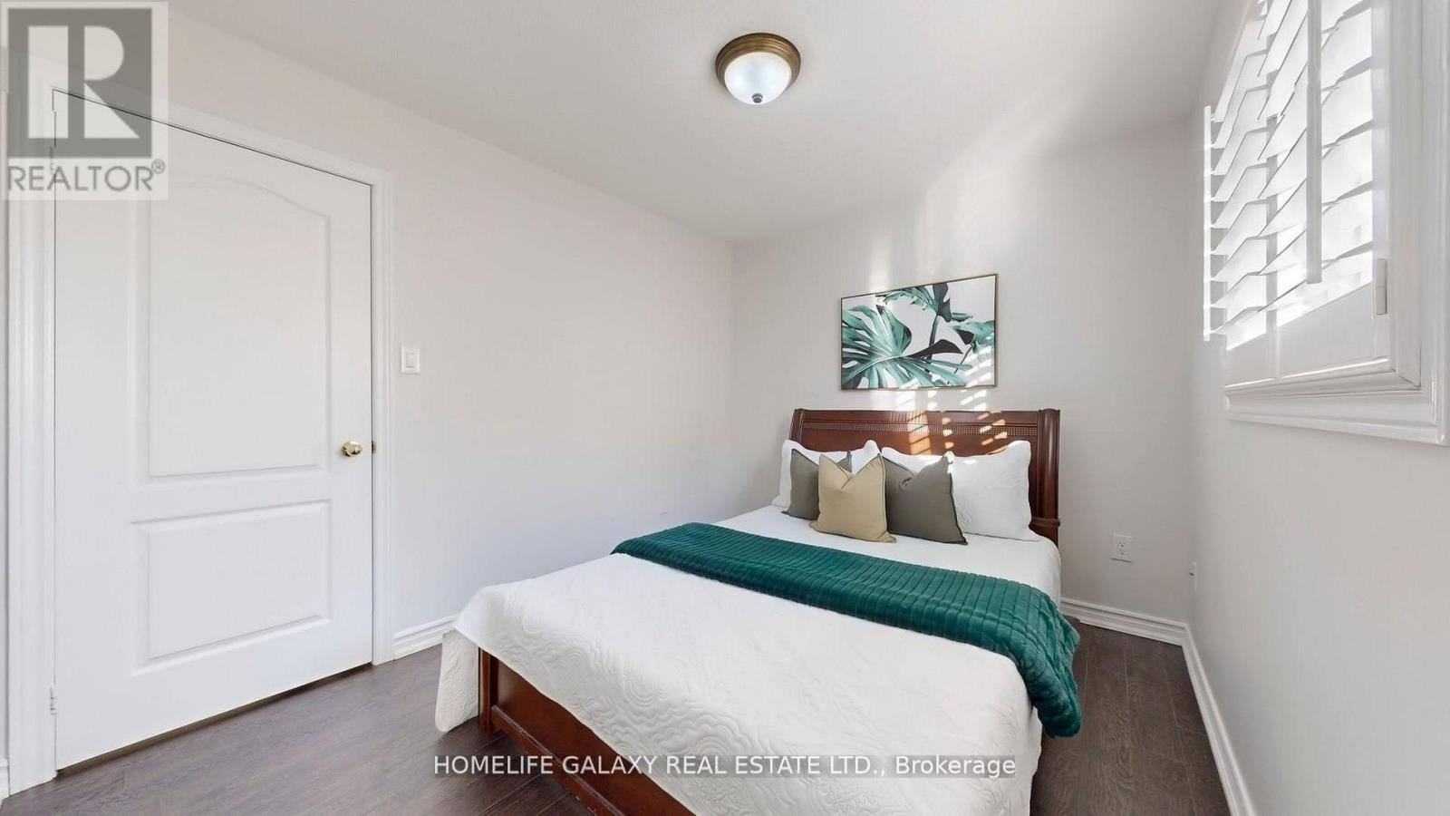 302 Redstone Road, Richmond Hill, Ontario  L4S 2V6 - Photo 25 - N13003488