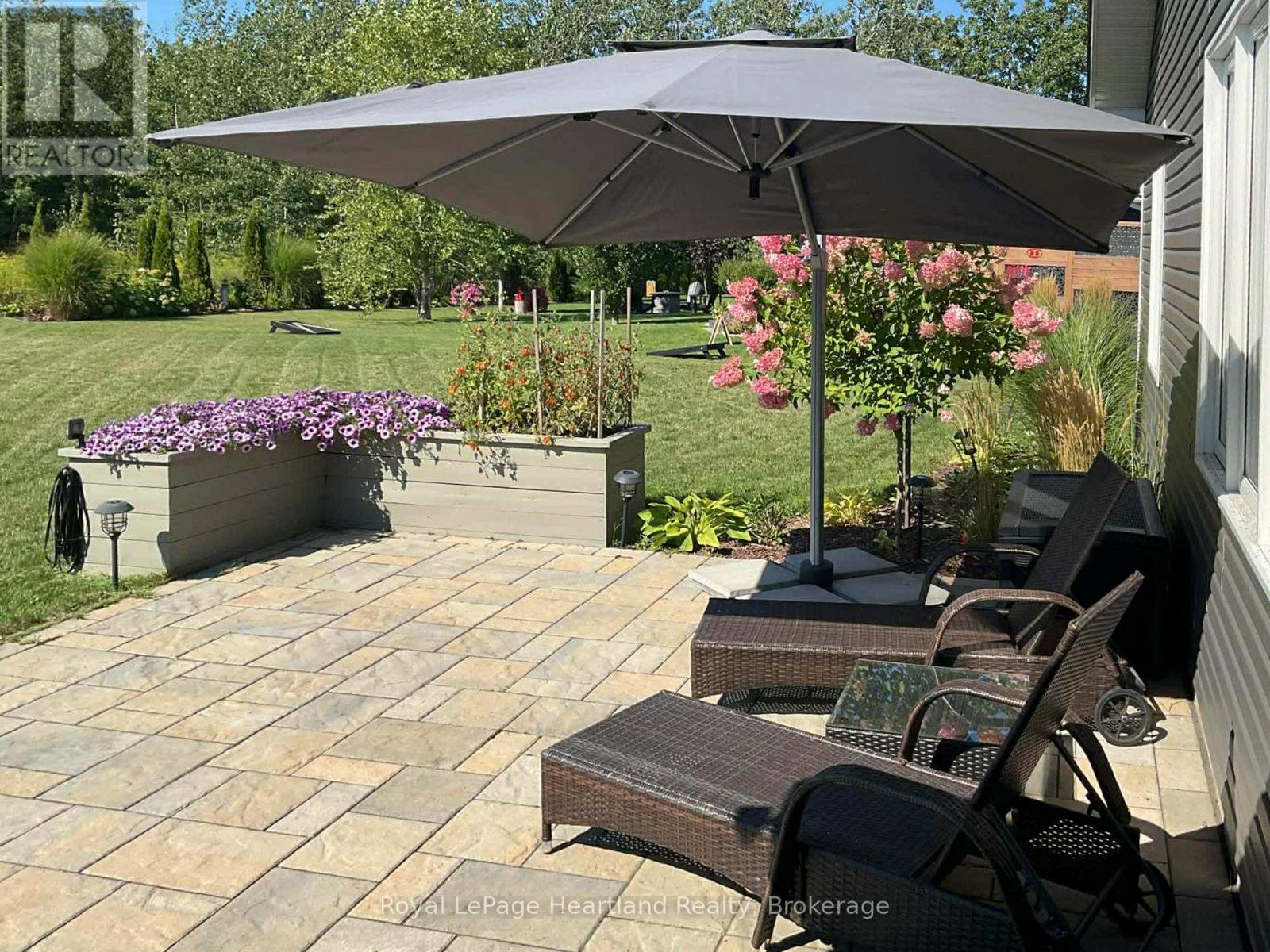 33 Lake Breeze Drive, Ashfield-Colborne-Wawanosh, Ontario  N7A 0B7 - Photo 36 - X12823884