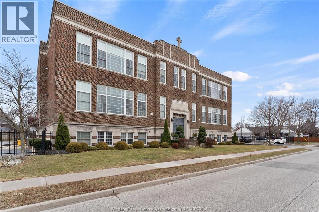 647 Irvine Unit# 303, Windsor, Ontario  N8X 2T4 - Photo 2 - 26008316