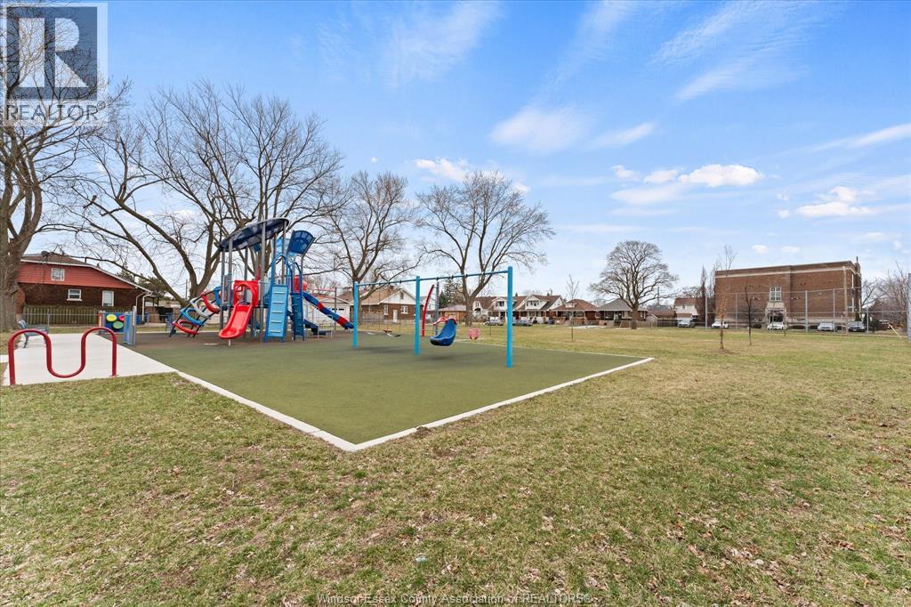 647 Irvine Unit# 303, Windsor, Ontario  N8X 2T4 - Photo 34 - 26008316