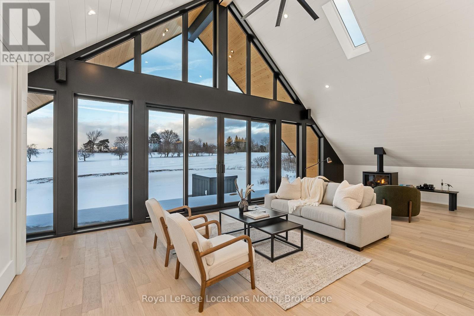 111 Slabtown Road, Blue Mountains, Ontario  N0H 1J0 - Photo 21 - X12616098