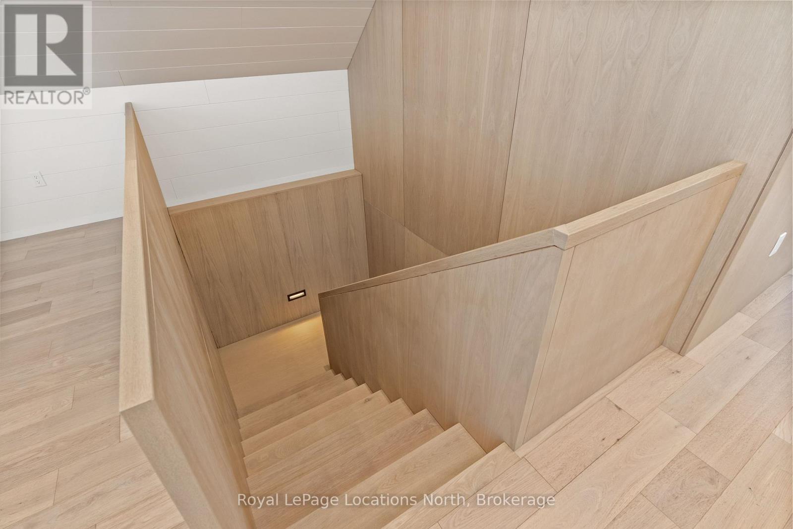 111 Slabtown Road, Blue Mountains, Ontario  N0H 1J0 - Photo 24 - X12616098