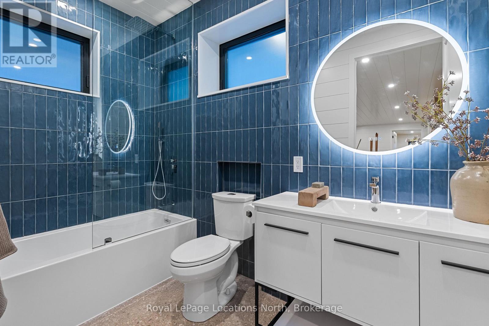 111 Slabtown Road, Blue Mountains, Ontario  N0H 1J0 - Photo 36 - X12616098