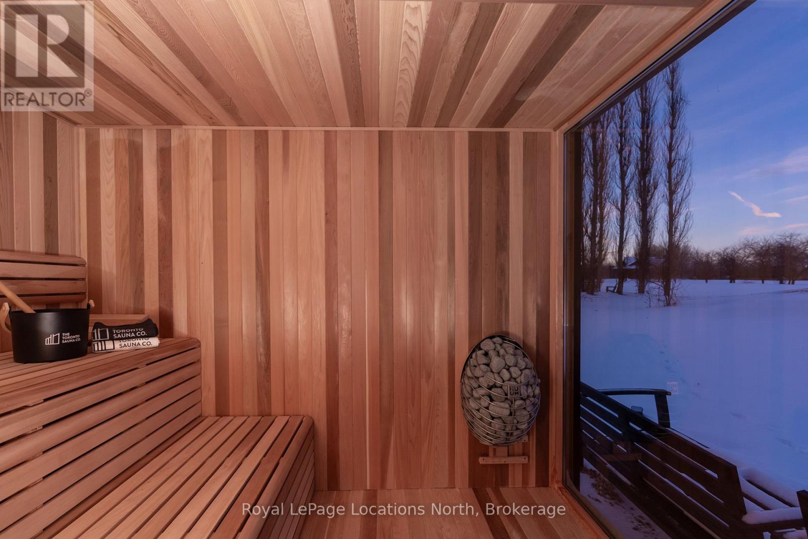 111 Slabtown Road, Blue Mountains, Ontario  N0H 1J0 - Photo 39 - X12616098