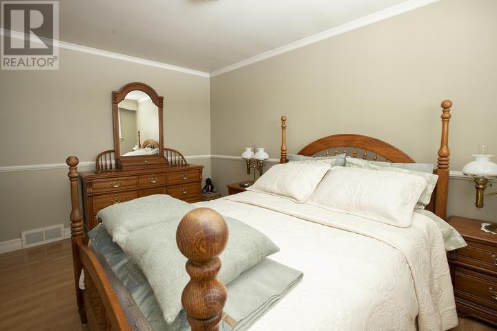 149 Denwood Dr, Sault Ste. Marie, Ontario  P6A 5R4 - Photo 32 - SM260657