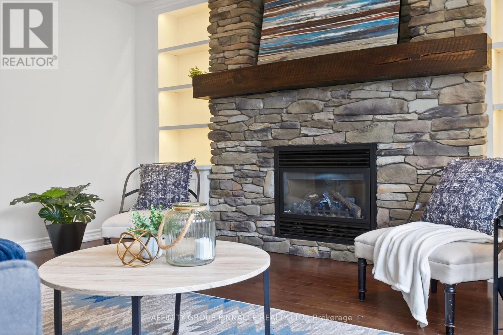 31 Ellis Crescent, Kawartha Lakes, Ontario  K9V 0A5 - Photo 18 - X12928320