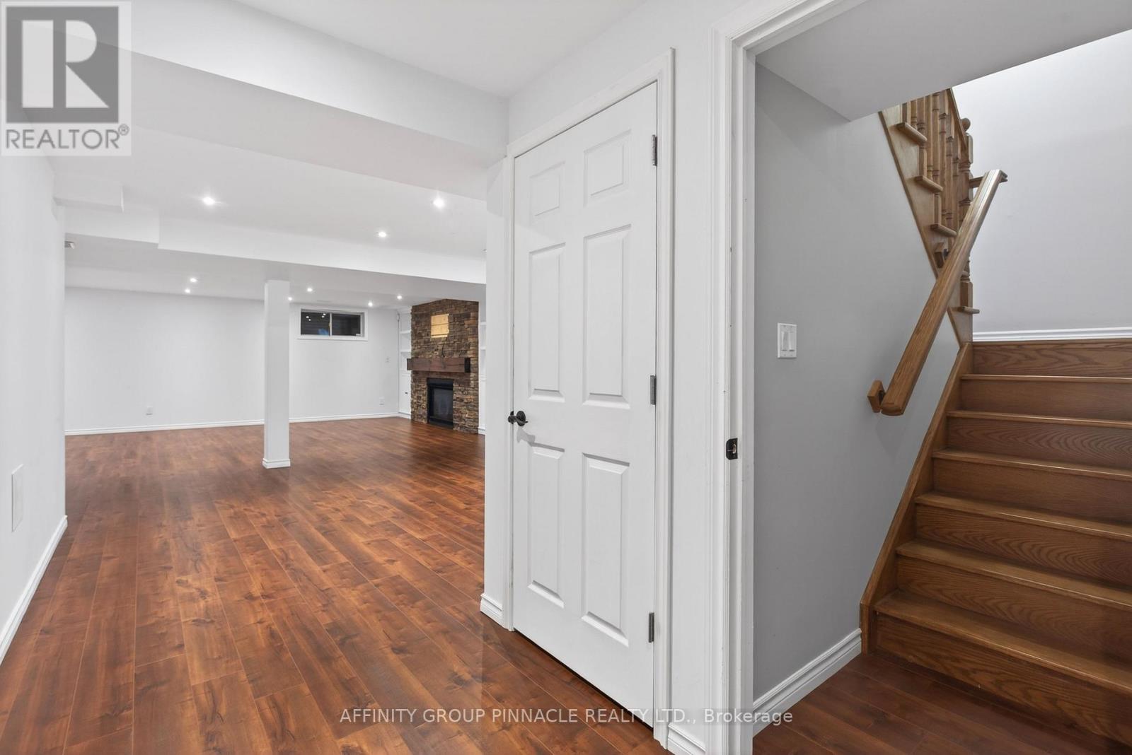 31 Ellis Crescent, Kawartha Lakes, Ontario  K9V 0A5 - Photo 38 - X12928320