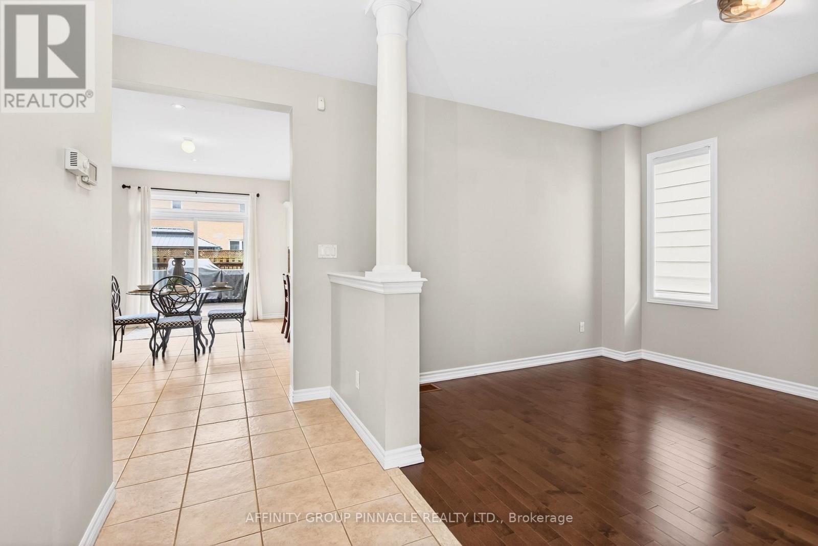 31 Ellis Crescent, Kawartha Lakes, Ontario  K9V 0A5 - Photo 9 - X12928320