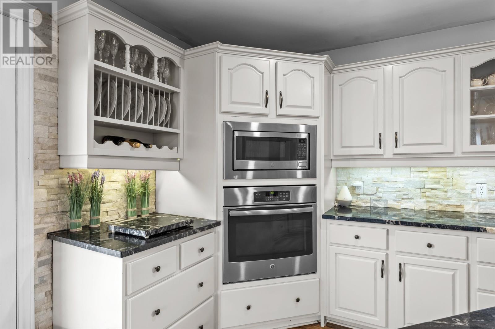 37 Franks Lane, Souris West, Prince Edward Island  C0A 2B0 - Photo 9 - 202603104