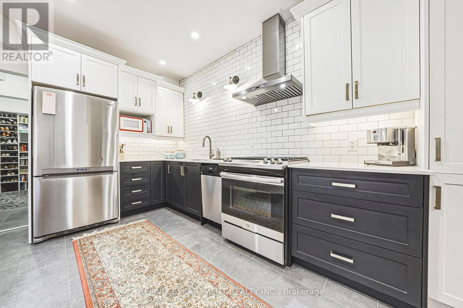 153 Elgin Street, Hamilton, Ontario  L8L 4Y1 - Photo 12 - X13005754