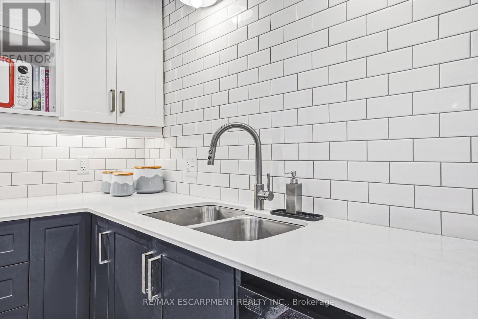 153 Elgin Street, Hamilton, Ontario  L8L 4Y1 - Photo 14 - X13005754