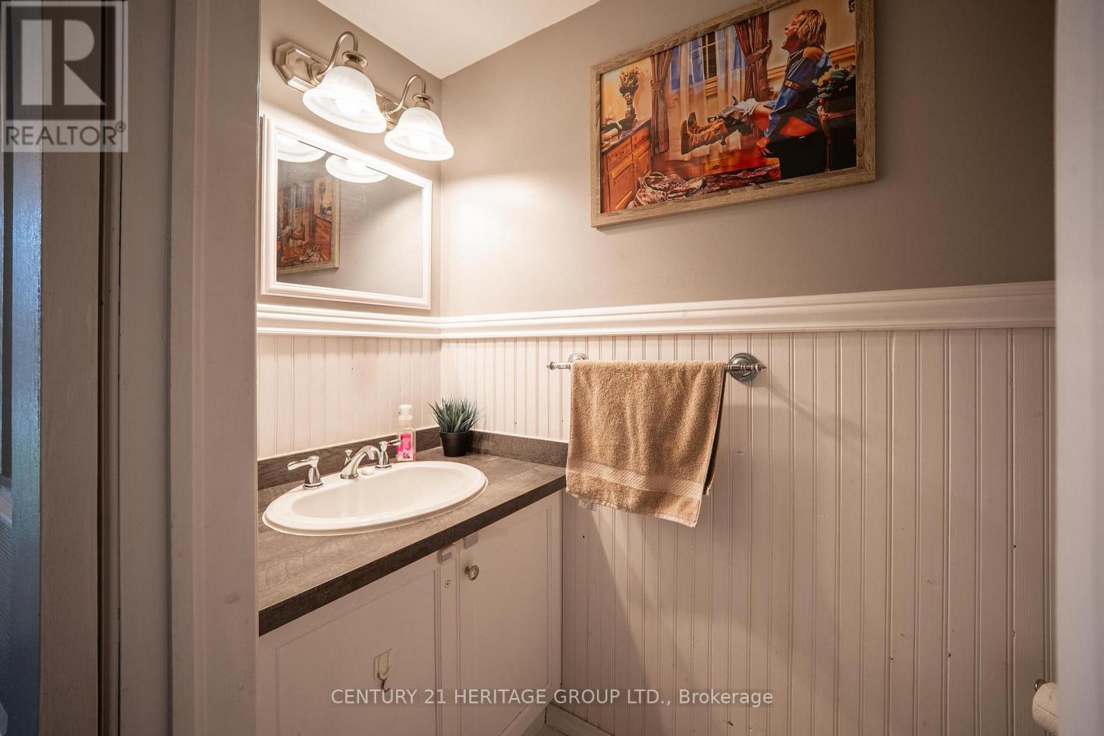 4448 Dennis Avenue, Lincoln, Ontario  L0R 1B5 - Photo 13 - X13005856