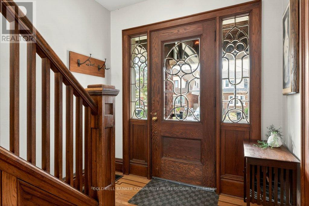 93 Houghton Avenue S, Hamilton, Ontario  L8K 2M9 - Photo 6 - X13005870