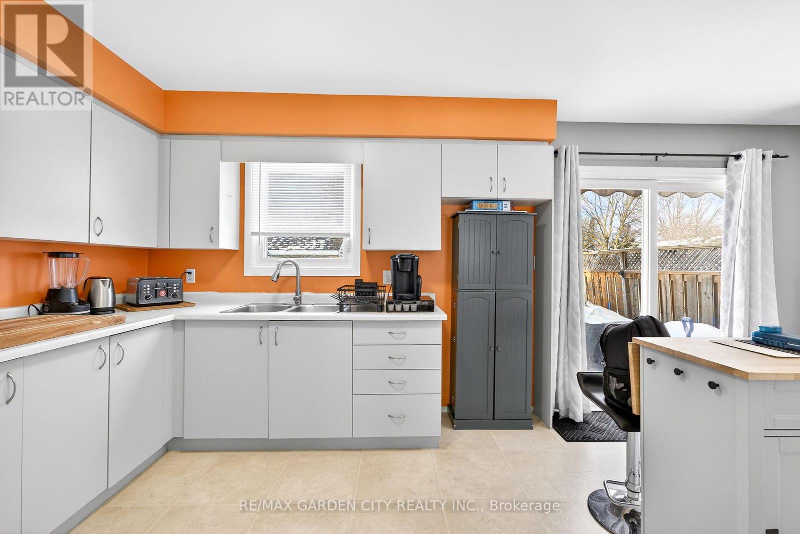 6479 Malibu Drive, Niagara Falls, Ontario  L2H 2W4 - Photo 10 - X13005934