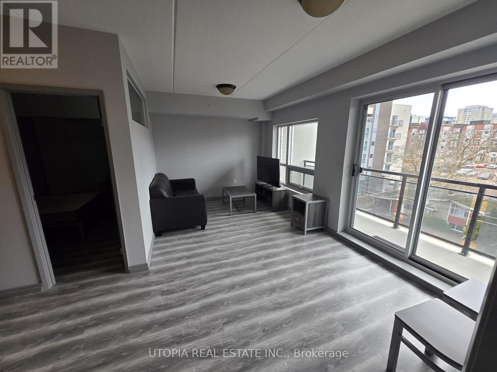 F-512 - 275 Larch Street, Waterloo, Ontario N2L 3R2 - Photo 7 - X13005994