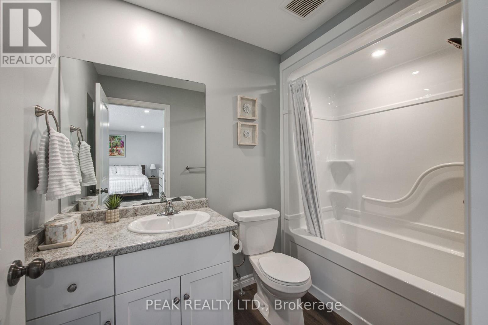 3 - 28 Minler Street, Ingersoll, Ontario  N5C 0C9 - Photo 35 - X13006014