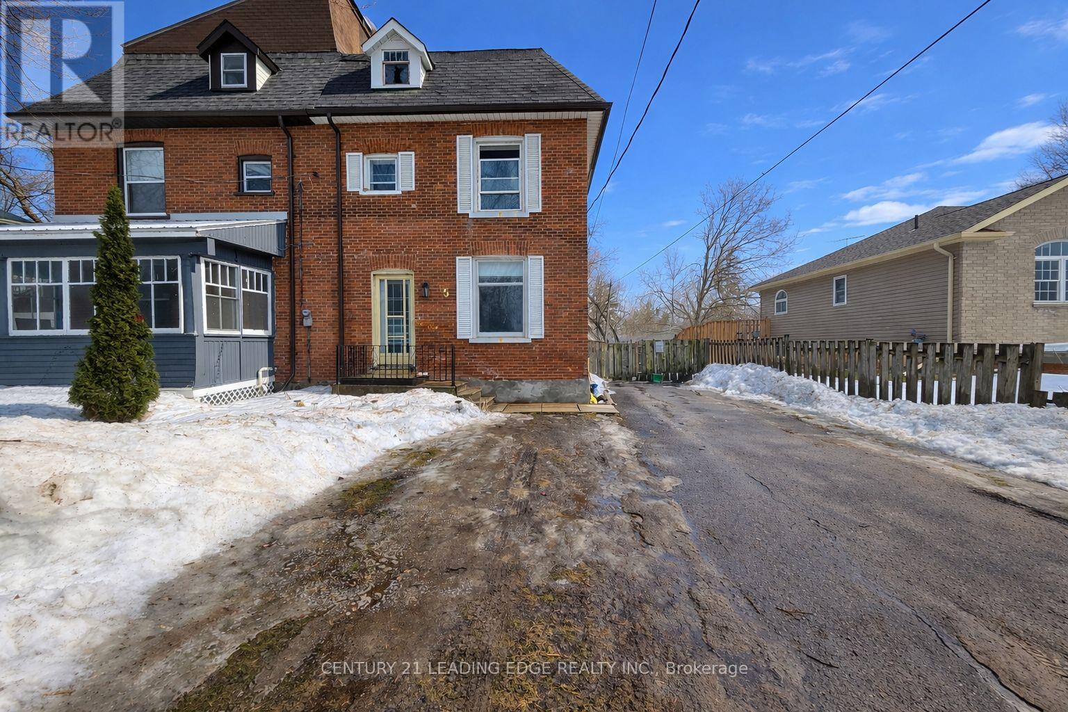 15 George Street N, Kawartha Lakes, Ontario  K0L 2W0 - Photo 2 - X13006046