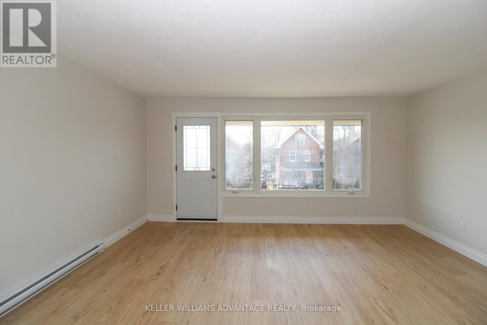 Upper - 506 Sherbrooke Street, Peterborough, Ontario  K9J 2P3 - Photo 4 - X13006056