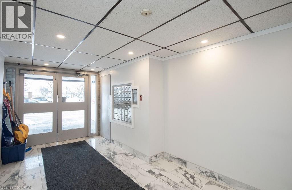 71 Vanier Drive Unit# 110, Kitchener, Ontario  N2C 1J4 - Photo 27 - 40799379