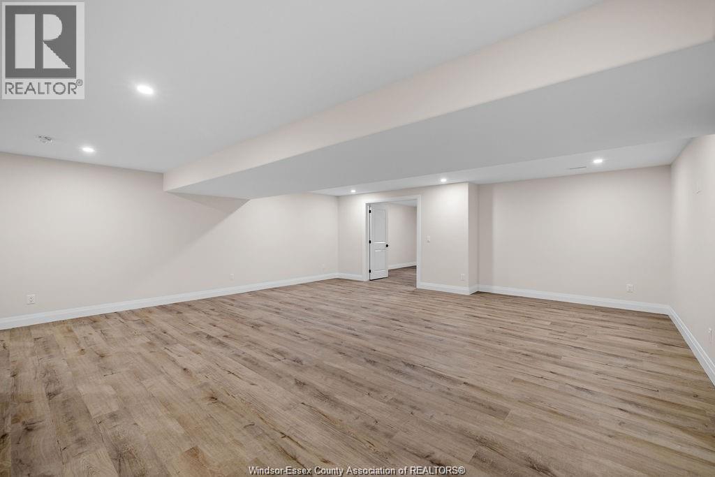 7568 Silverleaf Lane, Lasalle, Ontario  N9H 1E3 - Photo 29 - 26007375