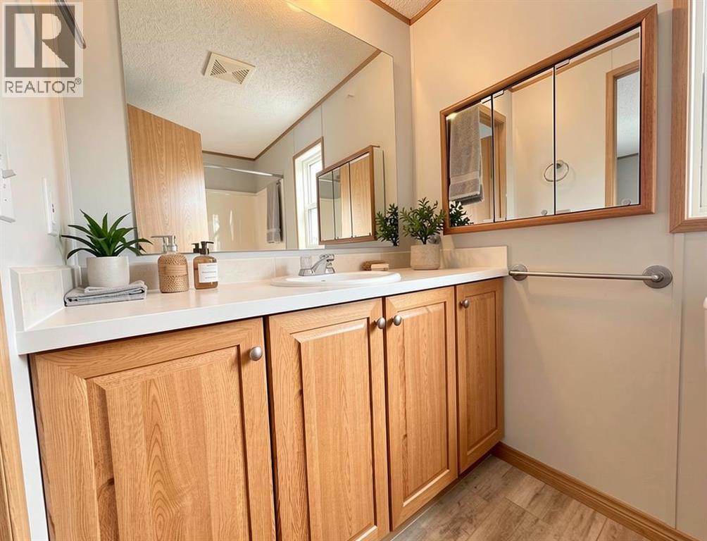 318-349 Railway Avenue, Duchess, Alberta  T0J 0Z0 - Photo 22 - A2292615