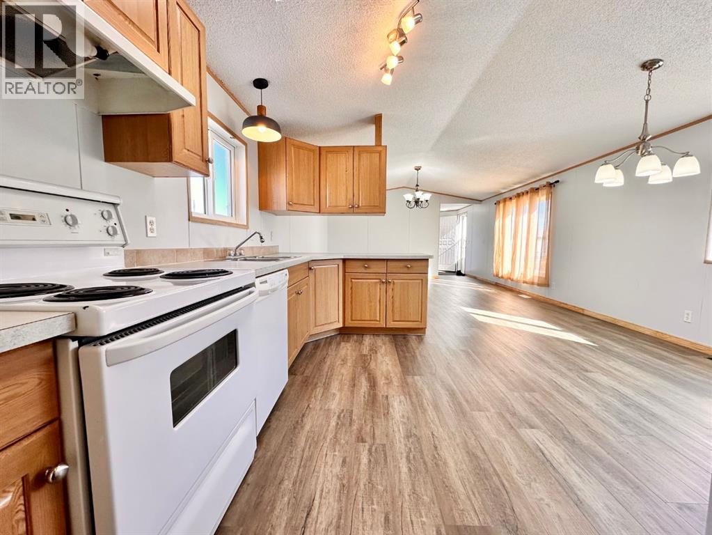 318-349 Railway Avenue, Duchess, Alberta  T0J 0Z0 - Photo 16 - A2292615