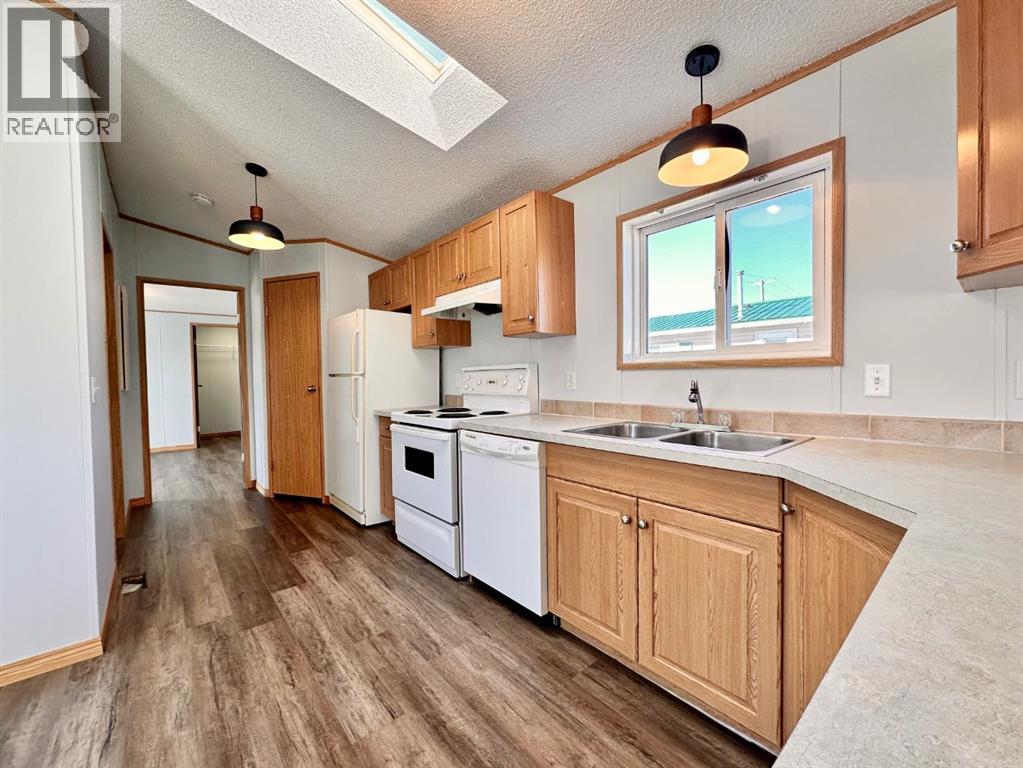 318-349 Railway Avenue, Duchess, Alberta  T0J 0Z0 - Photo 14 - A2292615