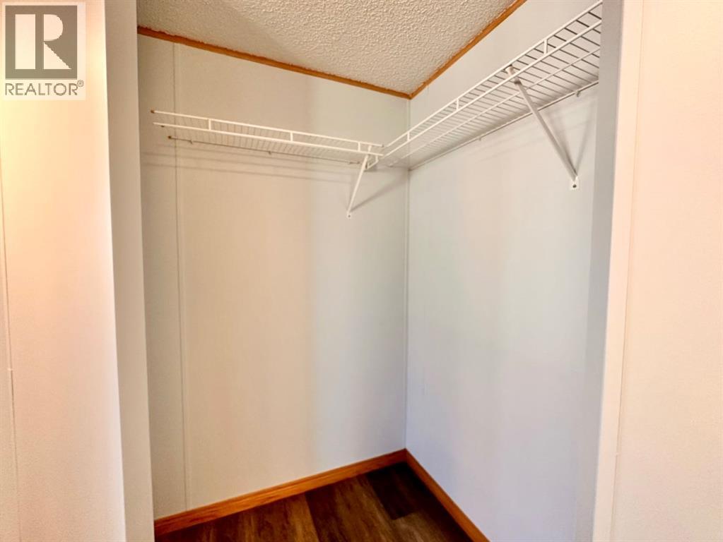 318-349 Railway Avenue, Duchess, Alberta  T0J 0Z0 - Photo 31 - A2292615