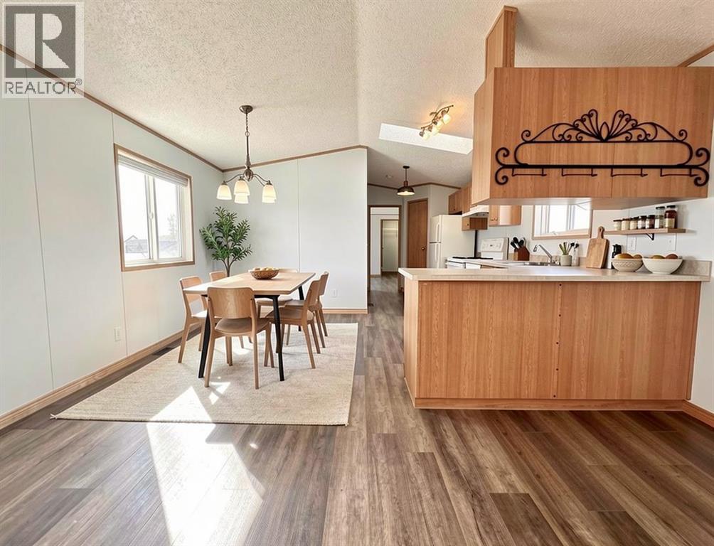 318-349 Railway Avenue, Duchess, Alberta  T0J 0Z0 - Photo 7 - A2292615