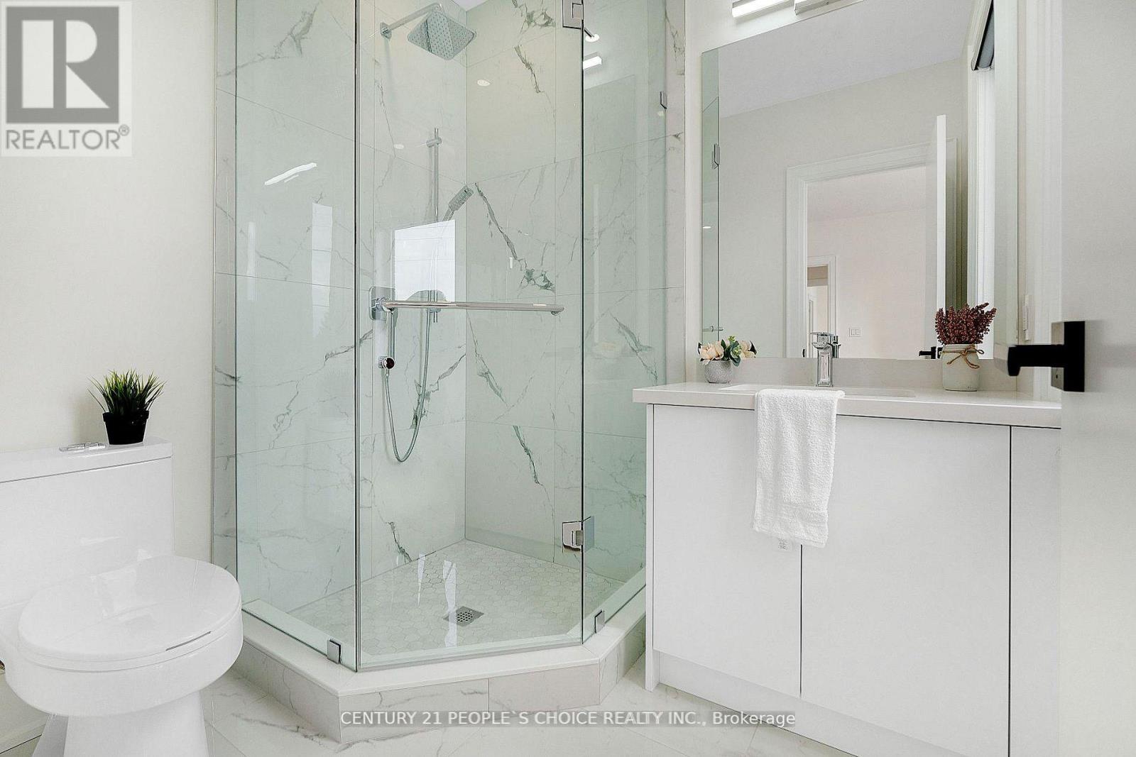 Upper - 8915 Heritage Road, Brampton, Ontario  L6Y 0E4 - Photo 30 - W12991800